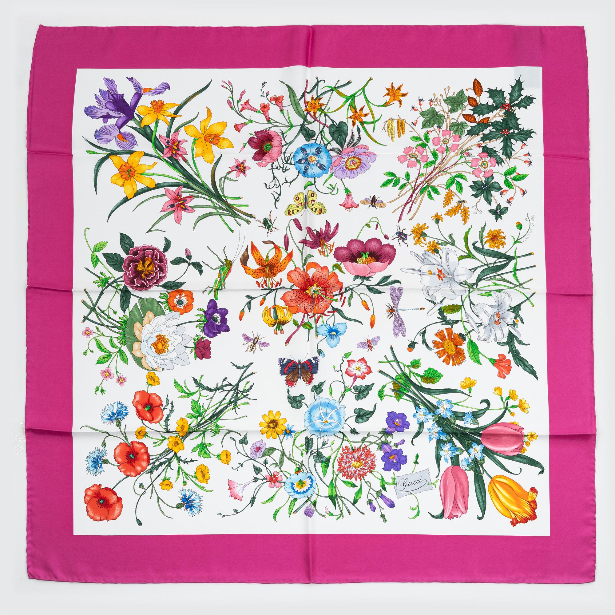 Gucci, scarf, "Flora".