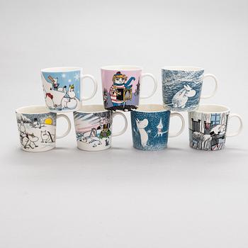 A set of seven winter theme Moomin mugs, vitro porcelain, Moomin Characters, Arabia.