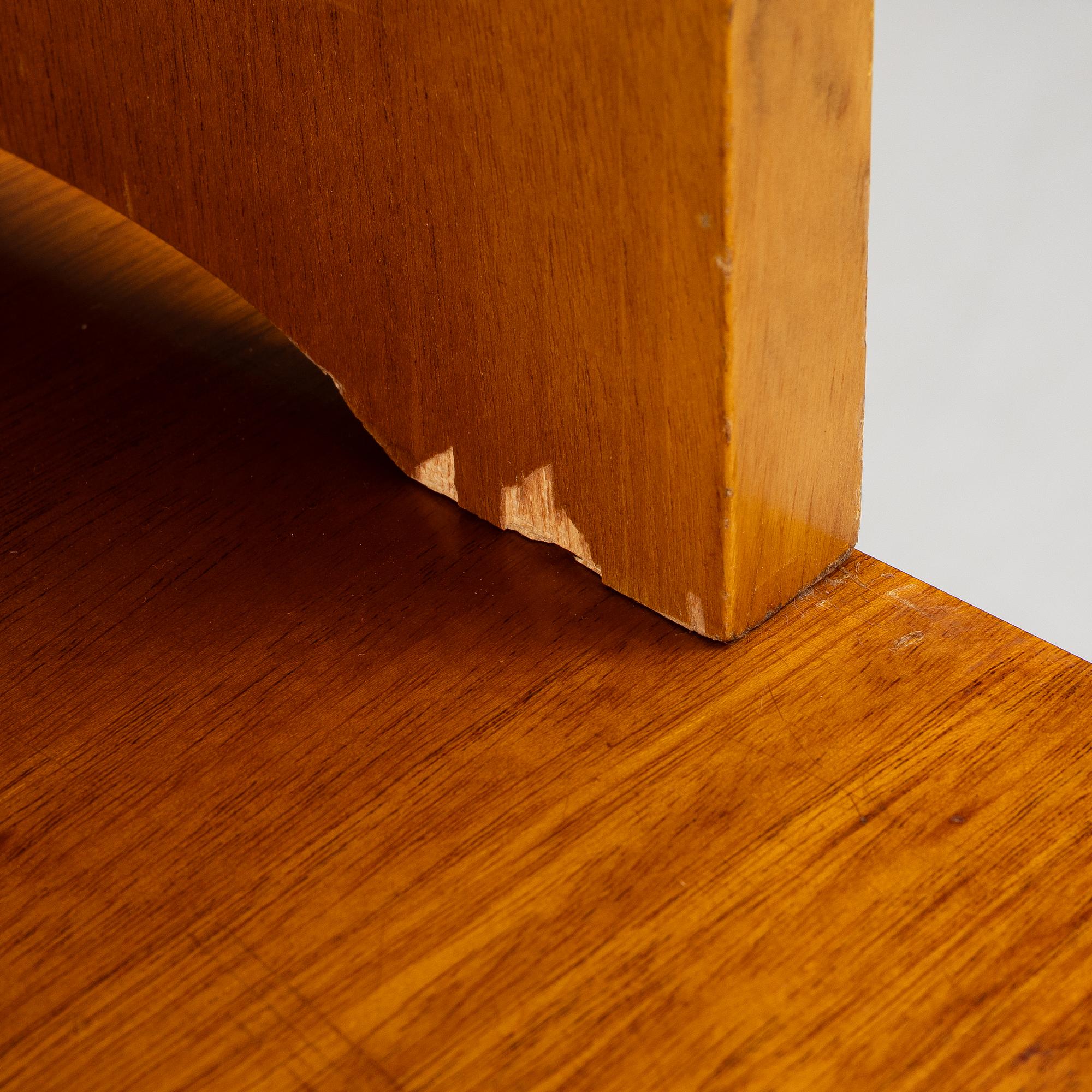 Josef Frank, two model B2112 bookcases, Firma Svenskt Tenn, Sweden, before 1985.