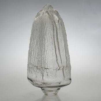 Timo Sarpaneva, a 'Shadows' sculpture from Finlandia series, signed Timo Sarpaneva, Iittala.