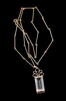 HALSBAND MED HÄNGE, 18K guld och bergkristall, Stigbert, Engelbert Heribert AB Stockholm 1945.