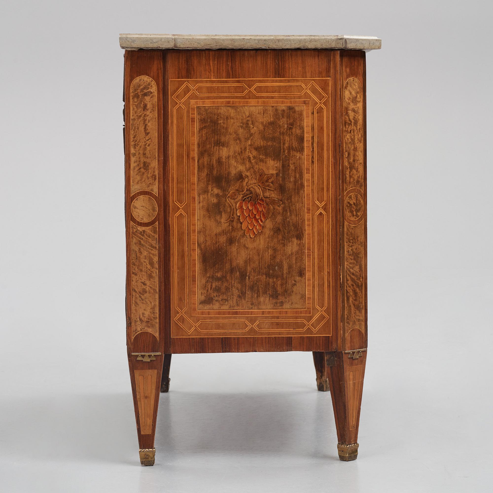 A Gustavian commode, attributed to C Lindborg (master 1781-1808).