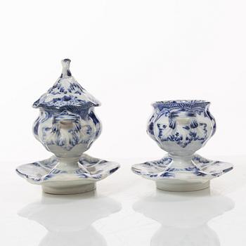 A 42 piece earthenware dinner service, 'Flora', Creil Montereau, France, late 19th Century.