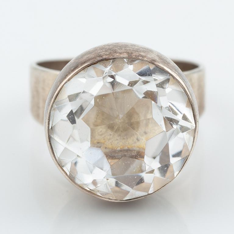 Necklace, bracelet, and a ring, silver with rock crystal, including pieces by Gert Thysell.