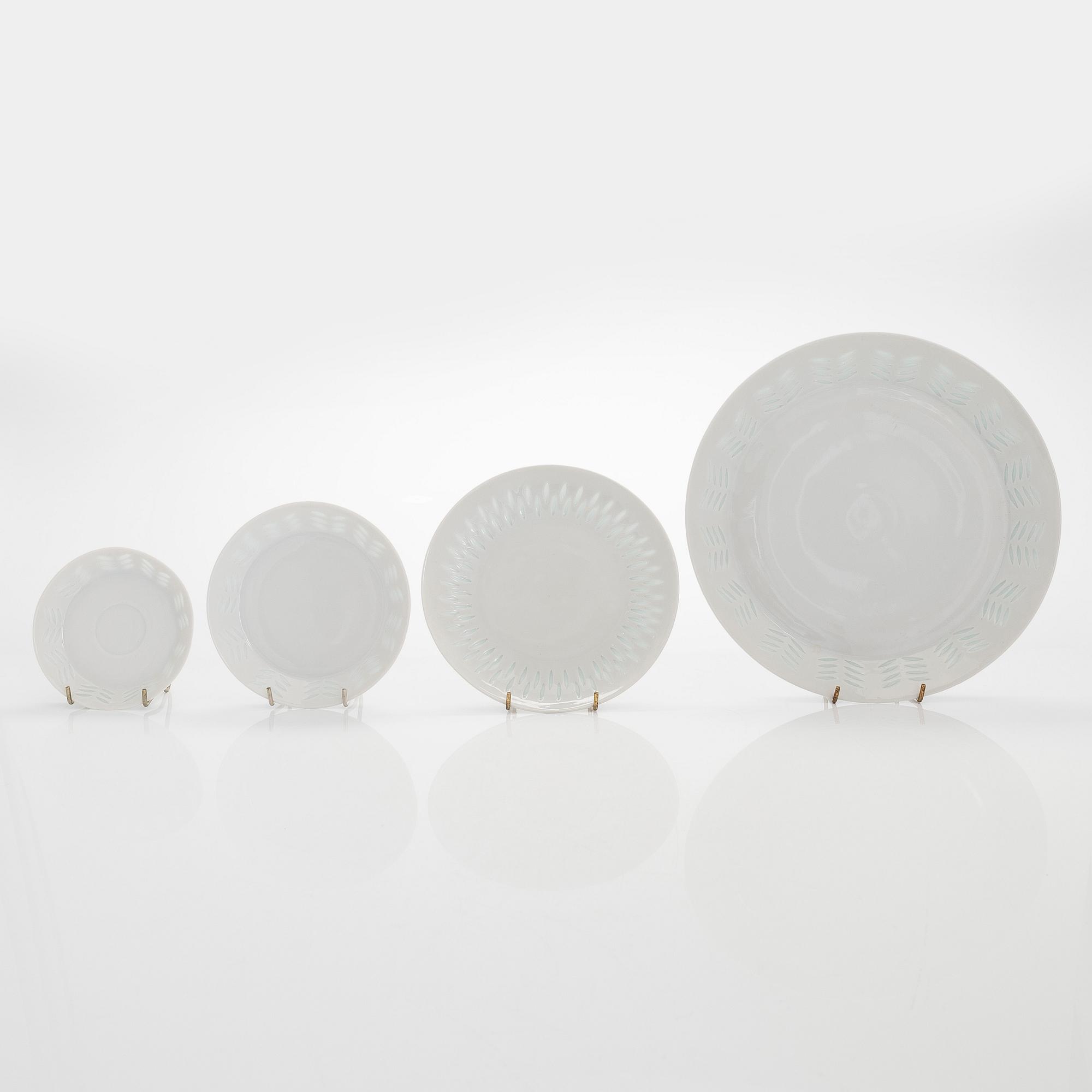 Friedl Holzer-Kjellberg, A 45-piece porcelain coffee service, signed under glaze F.H.Kj Arabia Finland.