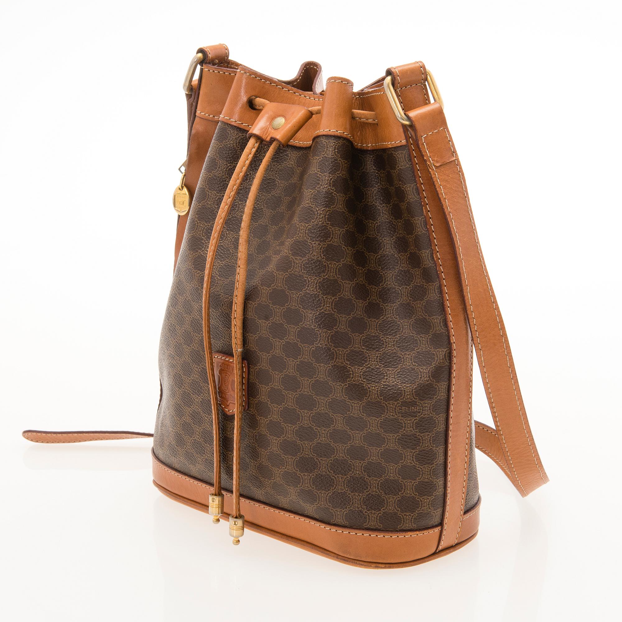 CÉLINE, "Macadam Bucket", LAUKKU.