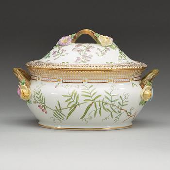 A Royal Copenhagen 'Flora Danica' tureen with cover, Denmark, 20th Century.