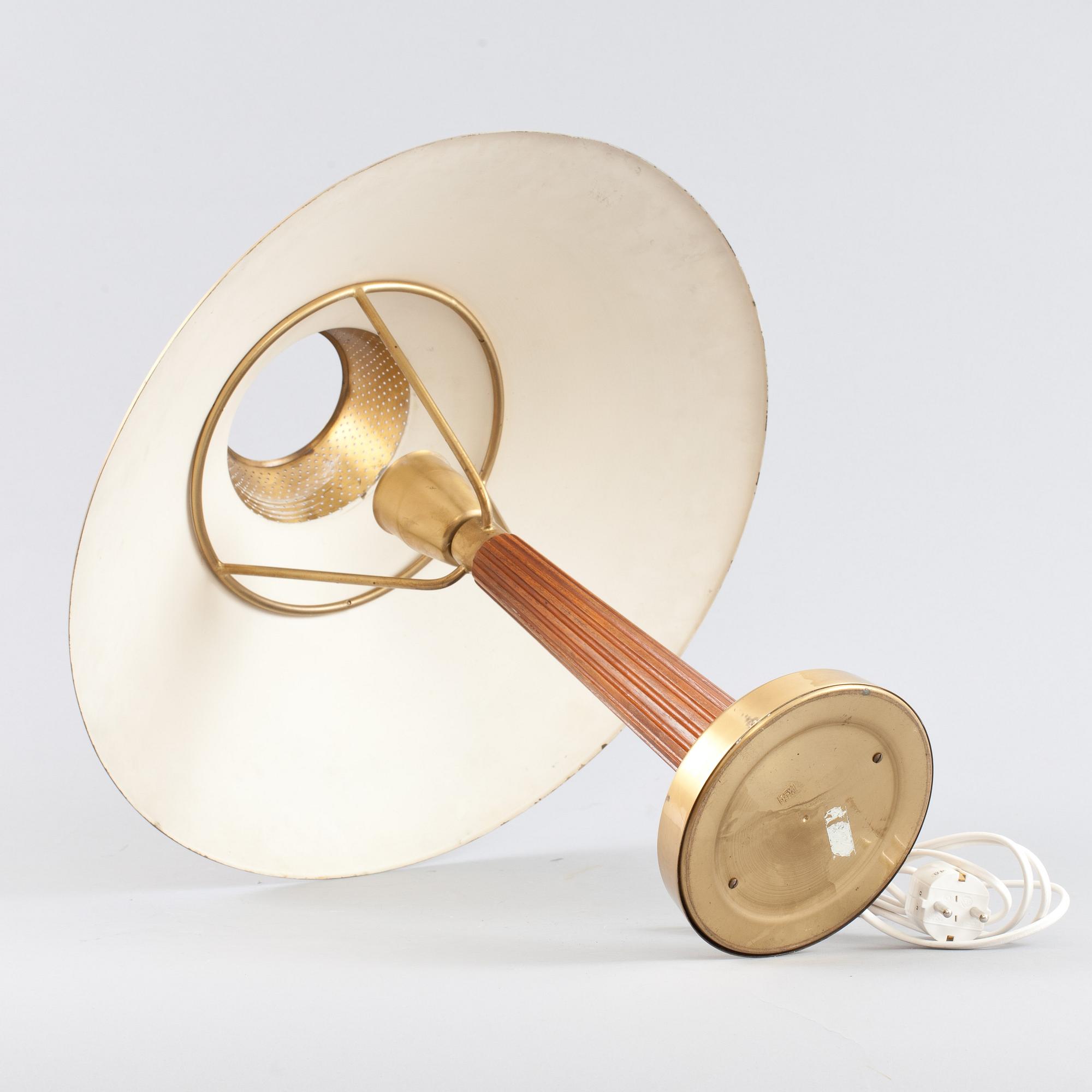 BORDSLAMPA, Modell 7171, formgiven av Hans Bergström, Atelje Lyktan, 1950-tal.
