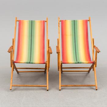 TWO BEACH CHAIRS.