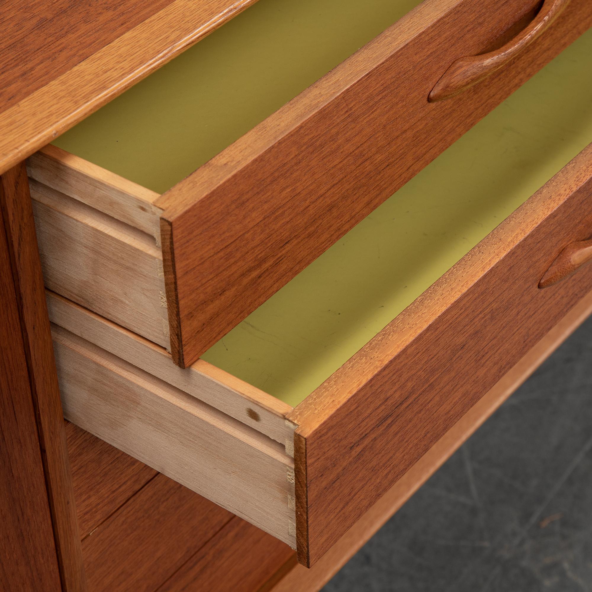 SIDEBOARD, teak, ca 1950-60-tal.