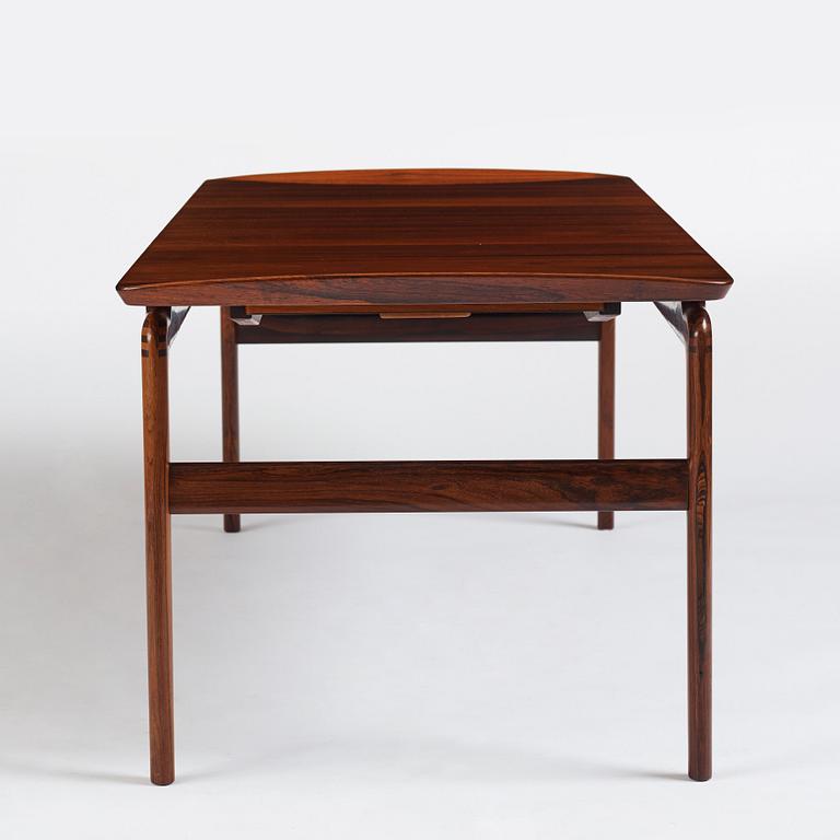 Peter Hvidt & Orla Mølgaard Nielsen, a palisander sofa table, France & Son, Denmark, 1950-60s.