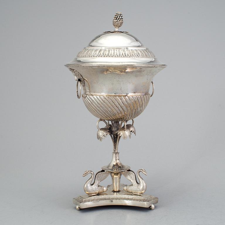 A Swedish 19th century silver sugar-bowl and cover, mark of Anders Lundqvist, Stockholm 1819.