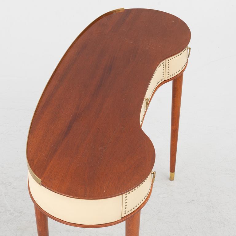 A Swedish Modern vanity table, Halvdan Petterssons Möbelfabrik, Sweden, mid 20th century.