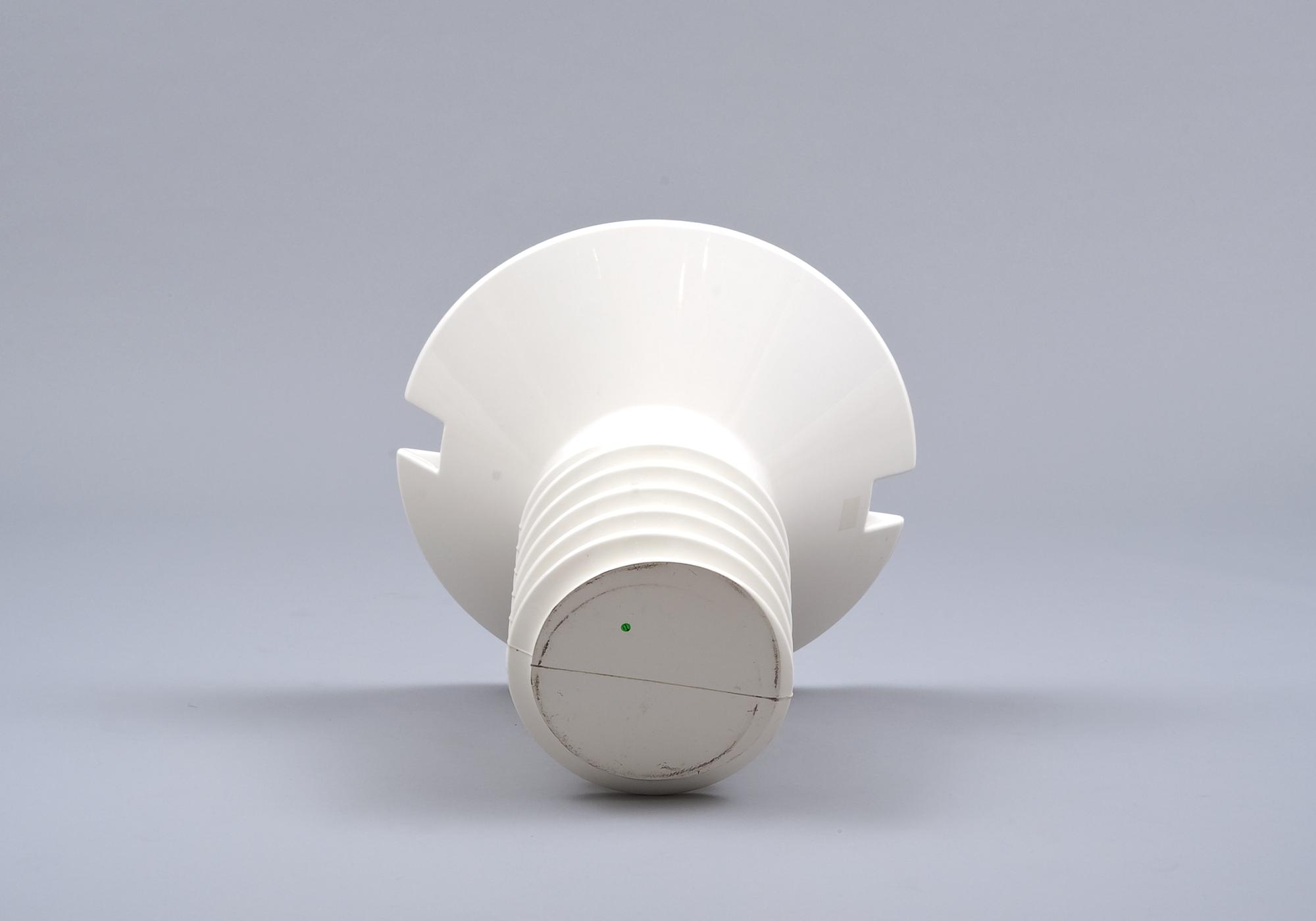 Eero Aarnio, SKRUV BORD.