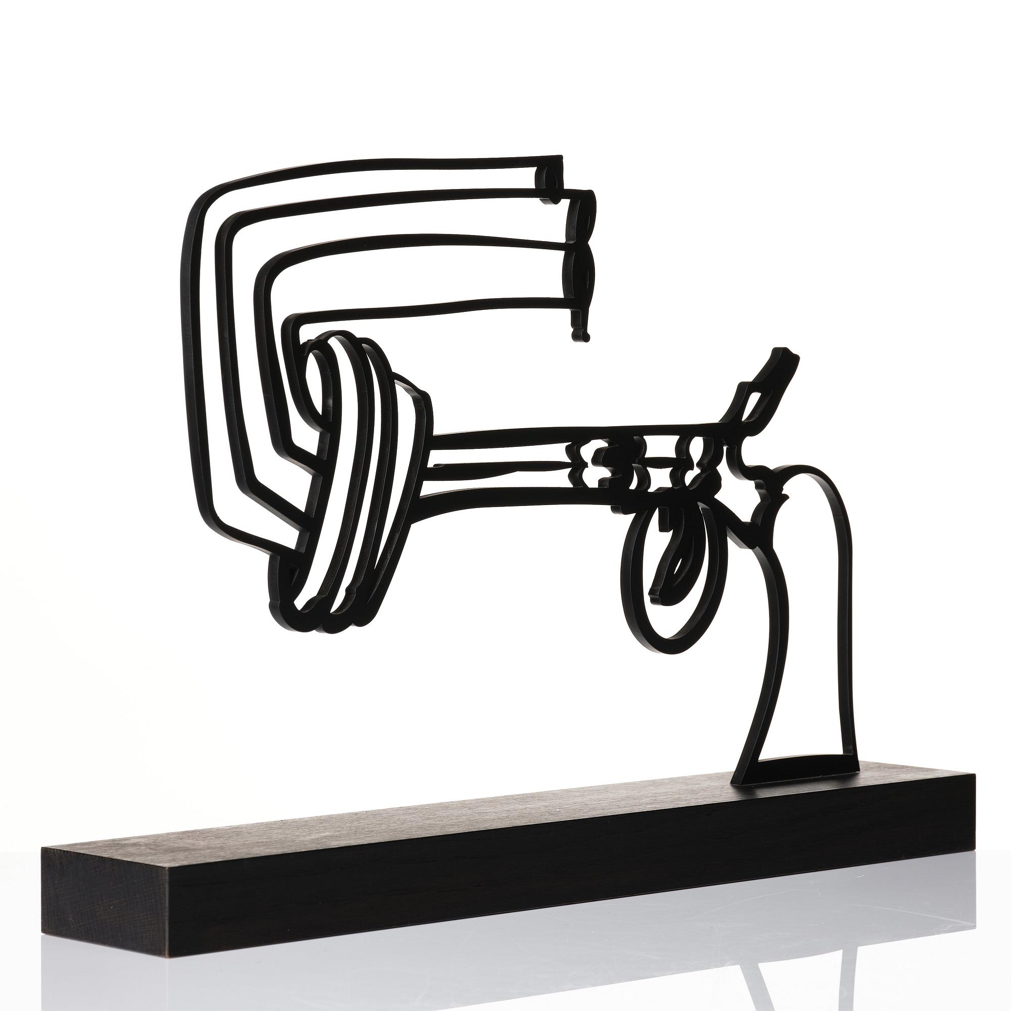 Carl Fredrik Reuterswärd, "Non violence".