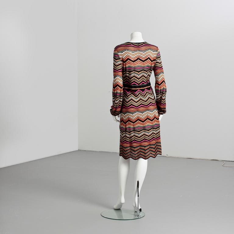 KLÄNNING, M Missoni, italiensk storlek 46.