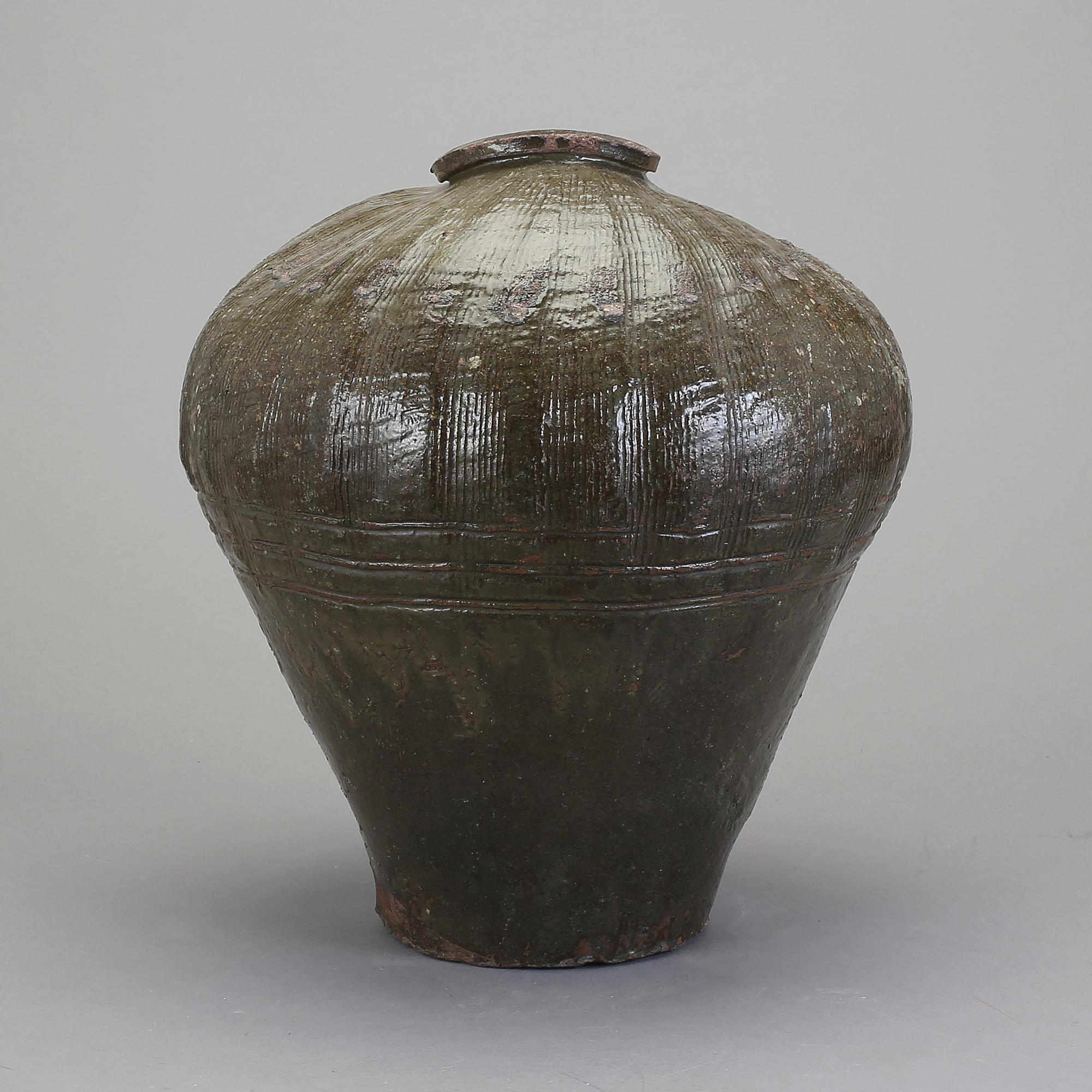 KRUKA, keramik. Japan, 1900-tal.