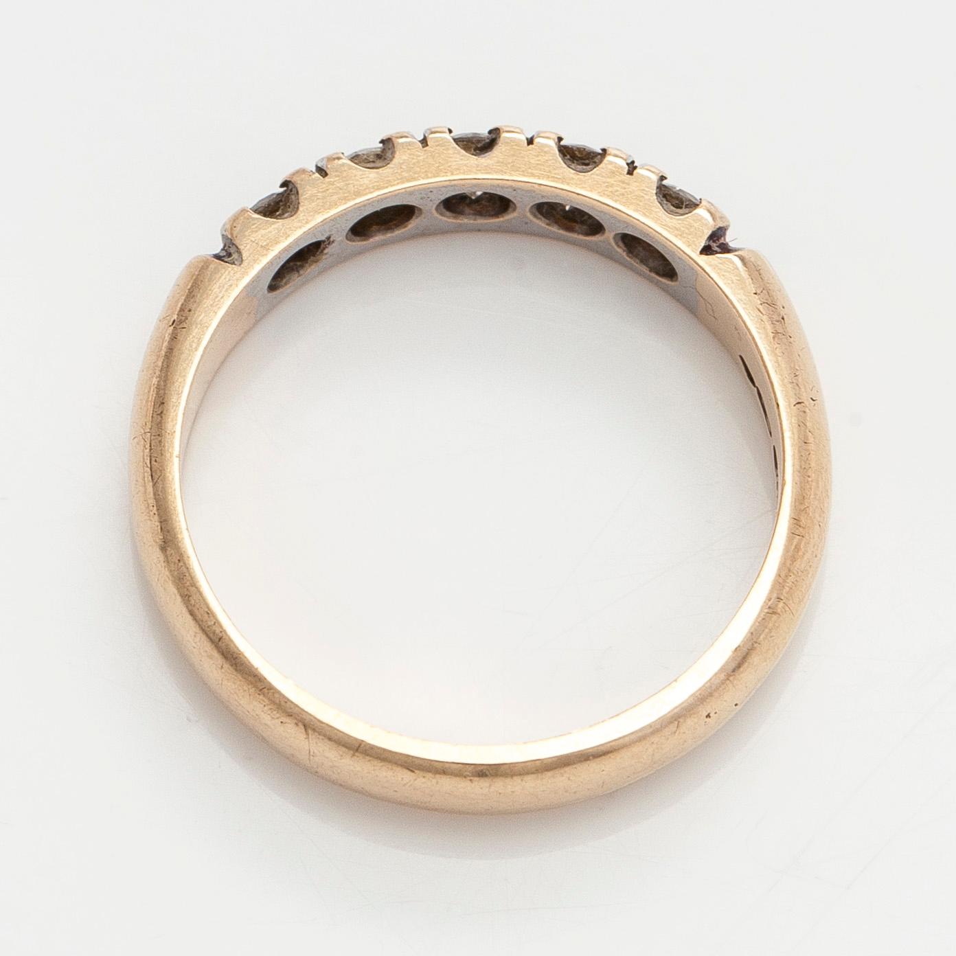 Sormus, briljanttihiotut timantit, 14K kultaa, Kulta-Malli, Helsinki 1998.