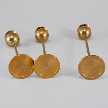 LJUSSTAKAR, 3 st, mässing, "Tulpan", Pierre Forsell, Skultuna, 1900-talets andra hälft.