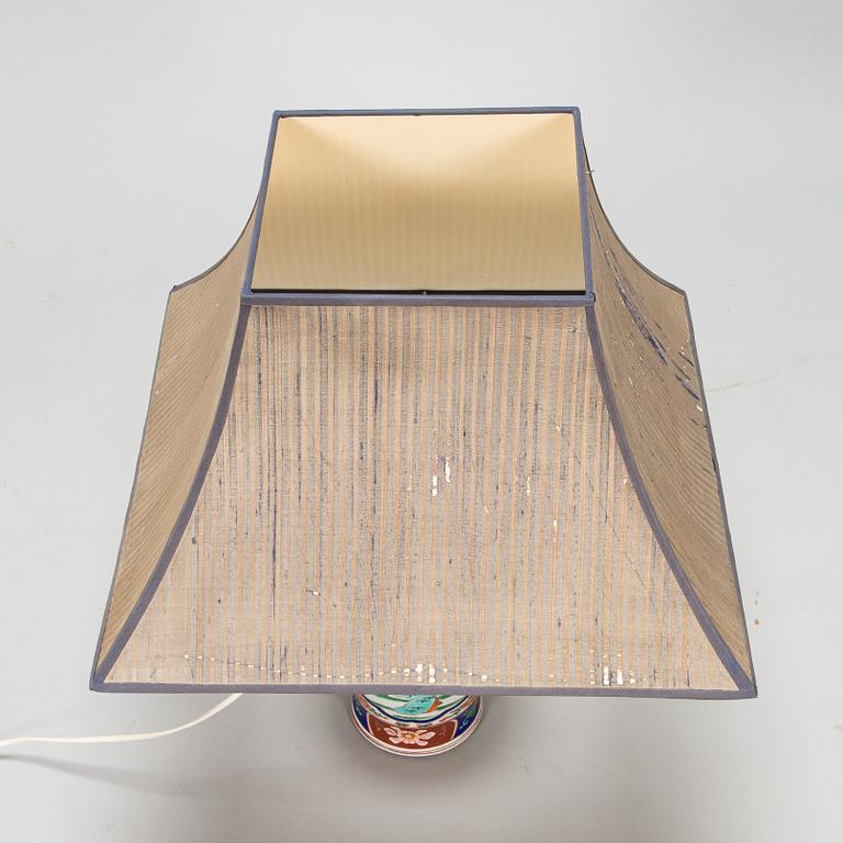 A Chinese porcelain table light from the first half of the 20th Century.