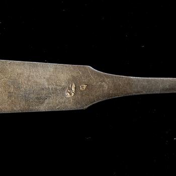 PARTI BESTICK, 44 delar, silver, "Mussla", finska stämplar, 1918-50. Tot vikt 1084,8 g.