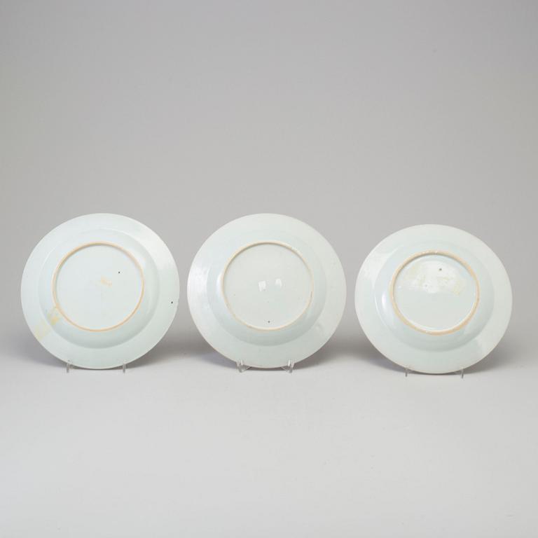 Three famille rose export porcelain plates, Qing dynasty, Qianlong (1736-95).