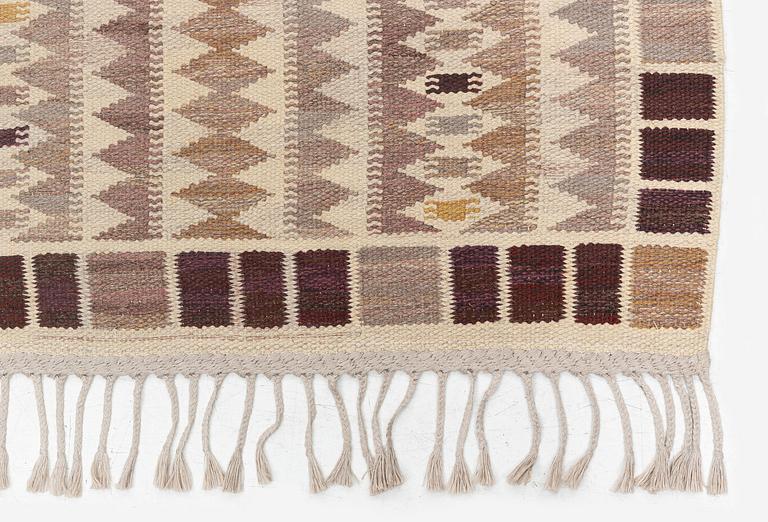 Barbro Nilsson, a 'Salerno grå' ('Kristianstad'), flat weave, c. 268 x 155 cm, signed AB MMF BN.