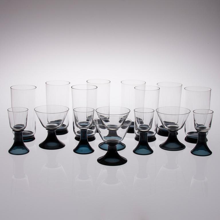 HELENA TYNELL, SERVISDELAR, 16 st, "Servus", Riihimäenlasi Oy.