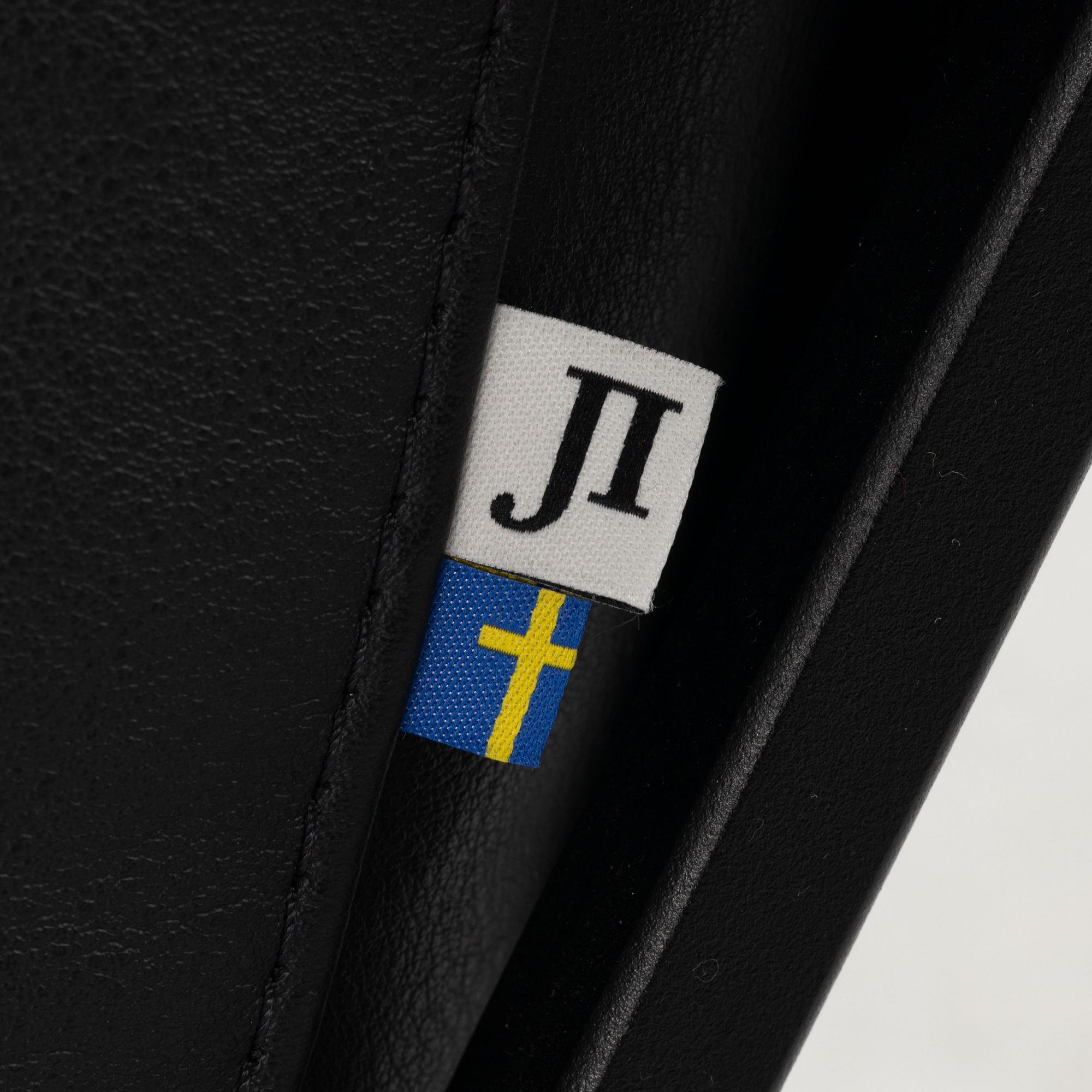Jonas Ihreborn, fåtölj, "Seventyfive", samtida.