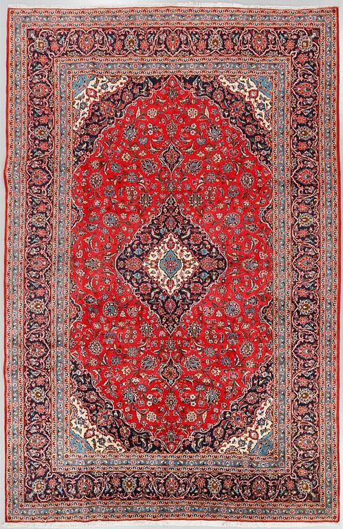 MATTA, Keshan, old, 365 x 250 cm.