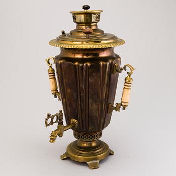 A Russian brass and copper samovar, around 1900.