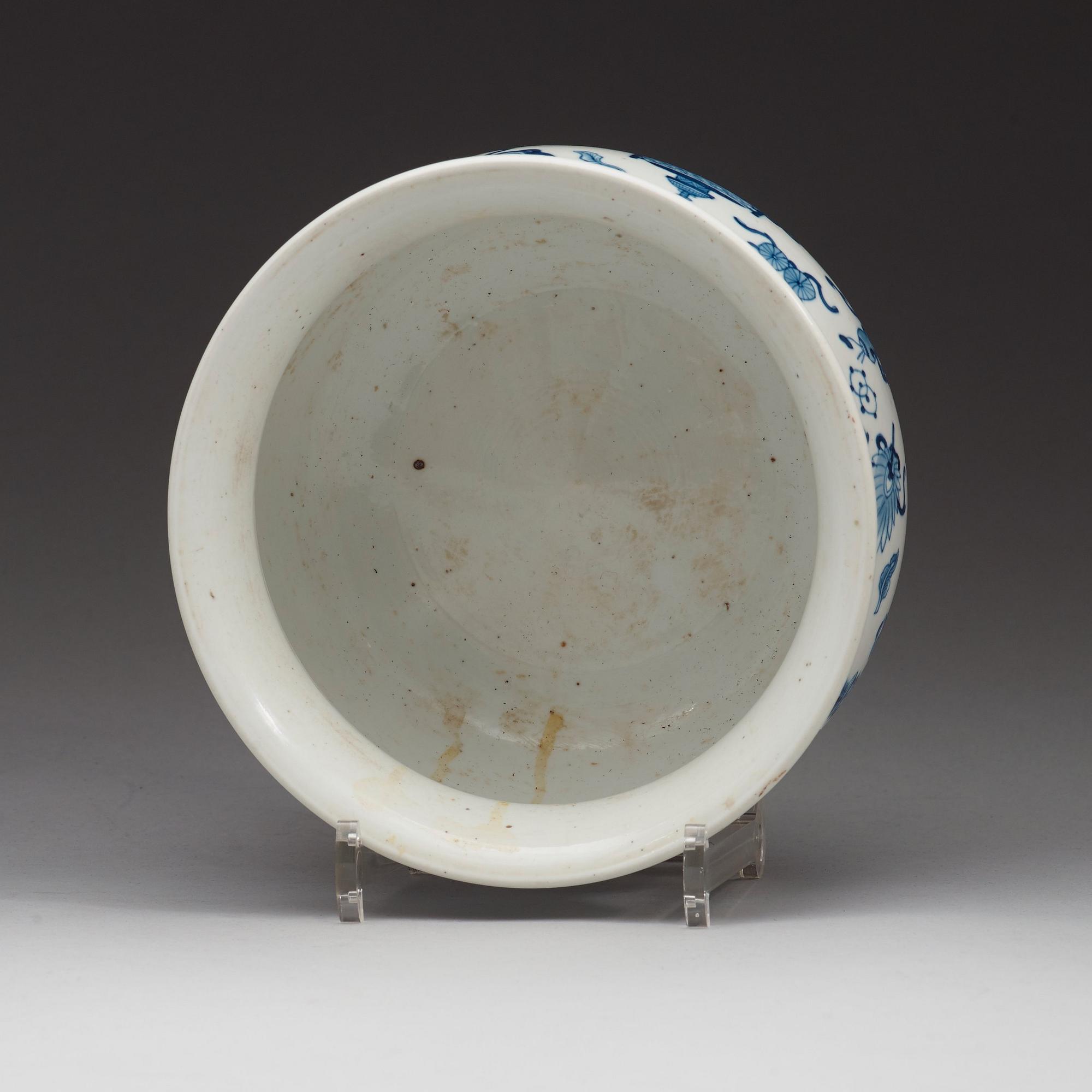RÖKELSEKAR, porslin. Qingdynastin, Kangxi (1662-1722).