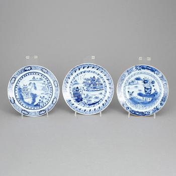 ASSIETTER, 3 st, porslin, Kina, Qianlong (1736-95).