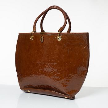 A De Grisogono bag.