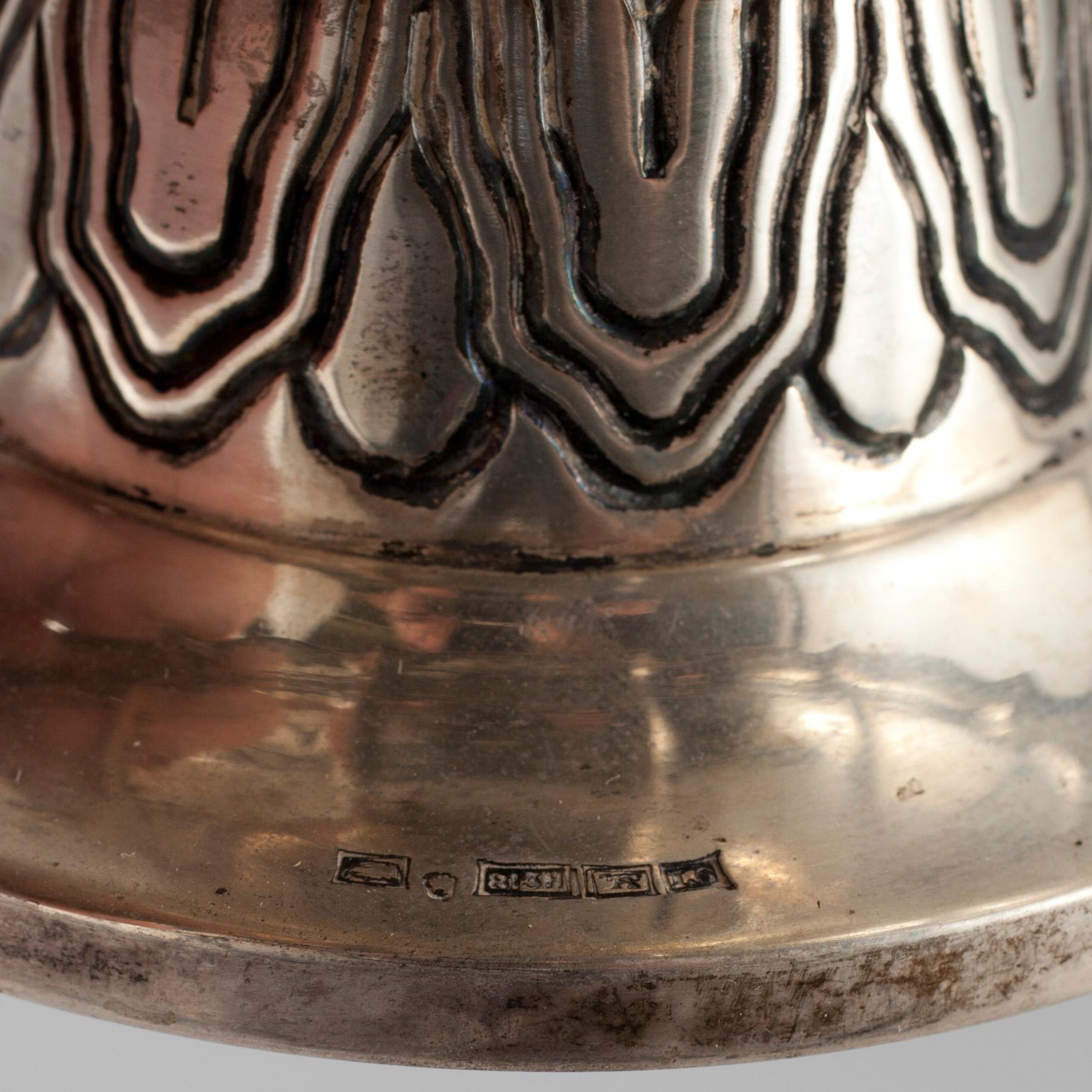 SKÅL, silver, Auran Kultaseppä, Åbo 1938. Vikt ca 184 g.