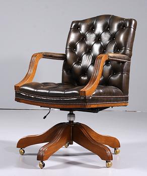 SKRIVBORDSSTOL, engelsk stil, Norge, 1900-tal.