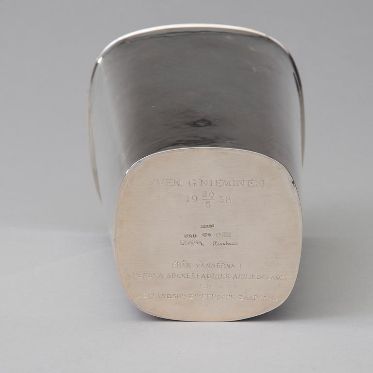 VAS, sterlingsilver, GAB Stockholm, Sh. Gillgren, 1954. Vikt 485 g.
