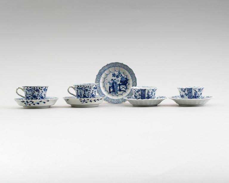 SAMLING KINESISKT PORSLIN, 5 delar, Kangxi 1662-1722.