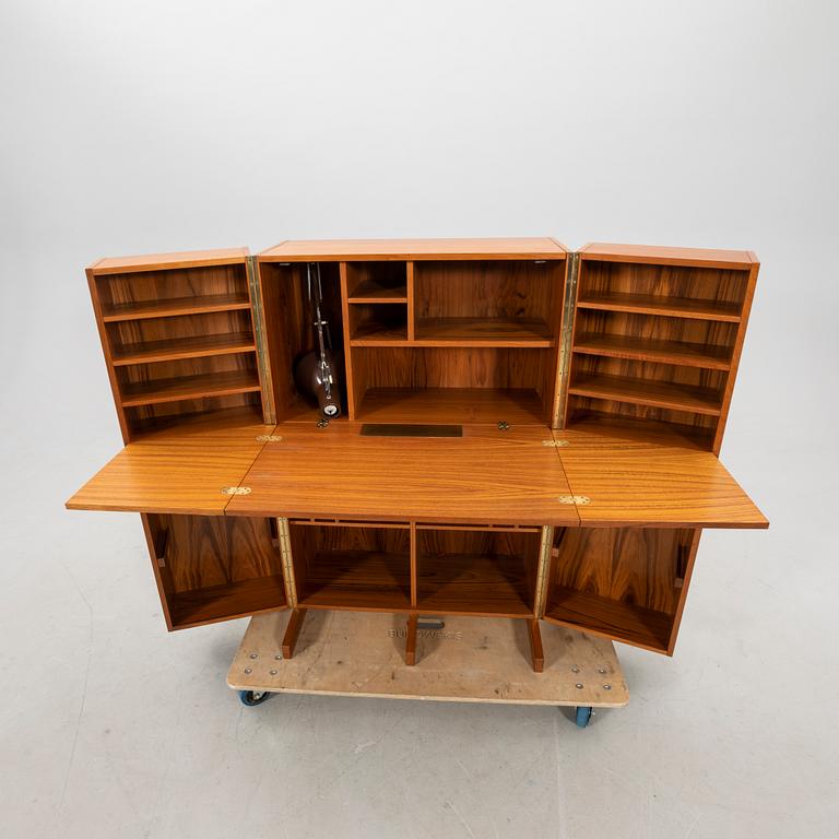 Niels Erik Glasdam Jensen desk/cabinet "Magic Box" from Vantinge Möbelindustri, 1960s-70s.