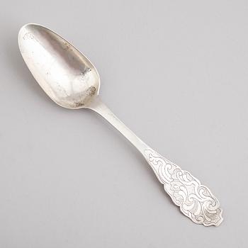 MATSKED, silver, L Alexander, Nürnberg, 1700-tal. Vikt ca 30 gram.