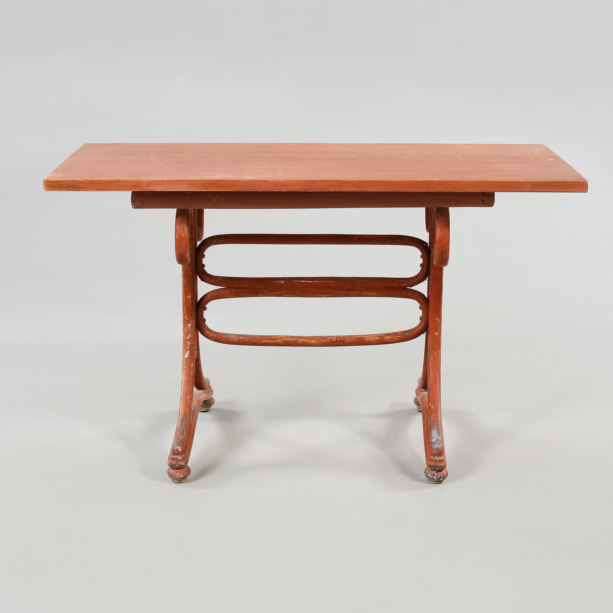 BORD, omkring sekelskiftet 1900.