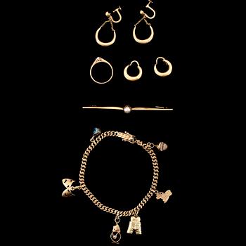 PARTI GULD, 14 samt 18 k guld. Totalvikt ca 23g.