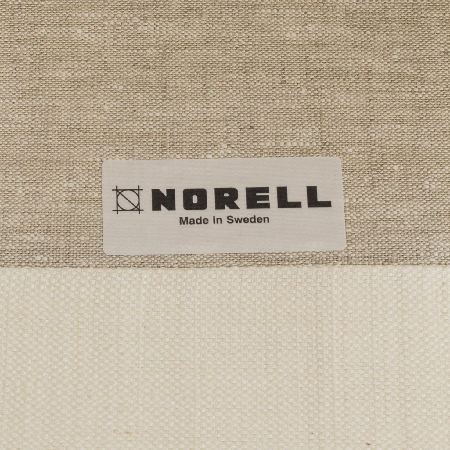ARNE NORELL, fåtölj "Julia" design  Marie Norell-Möller / Thomas Möller 2005.