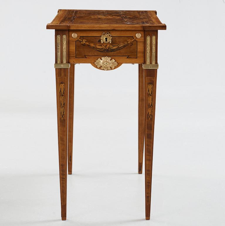 A Gustavian table by Georg Haupt (master 1770-1784), not signed.