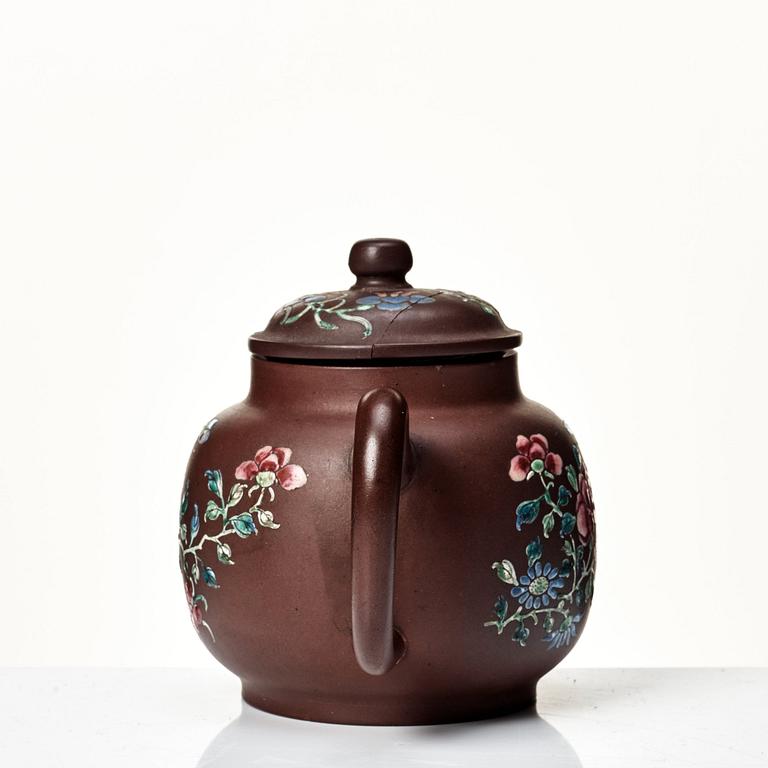 A yixing ware tea pot with cover, Qing dynasty, 18th Century.