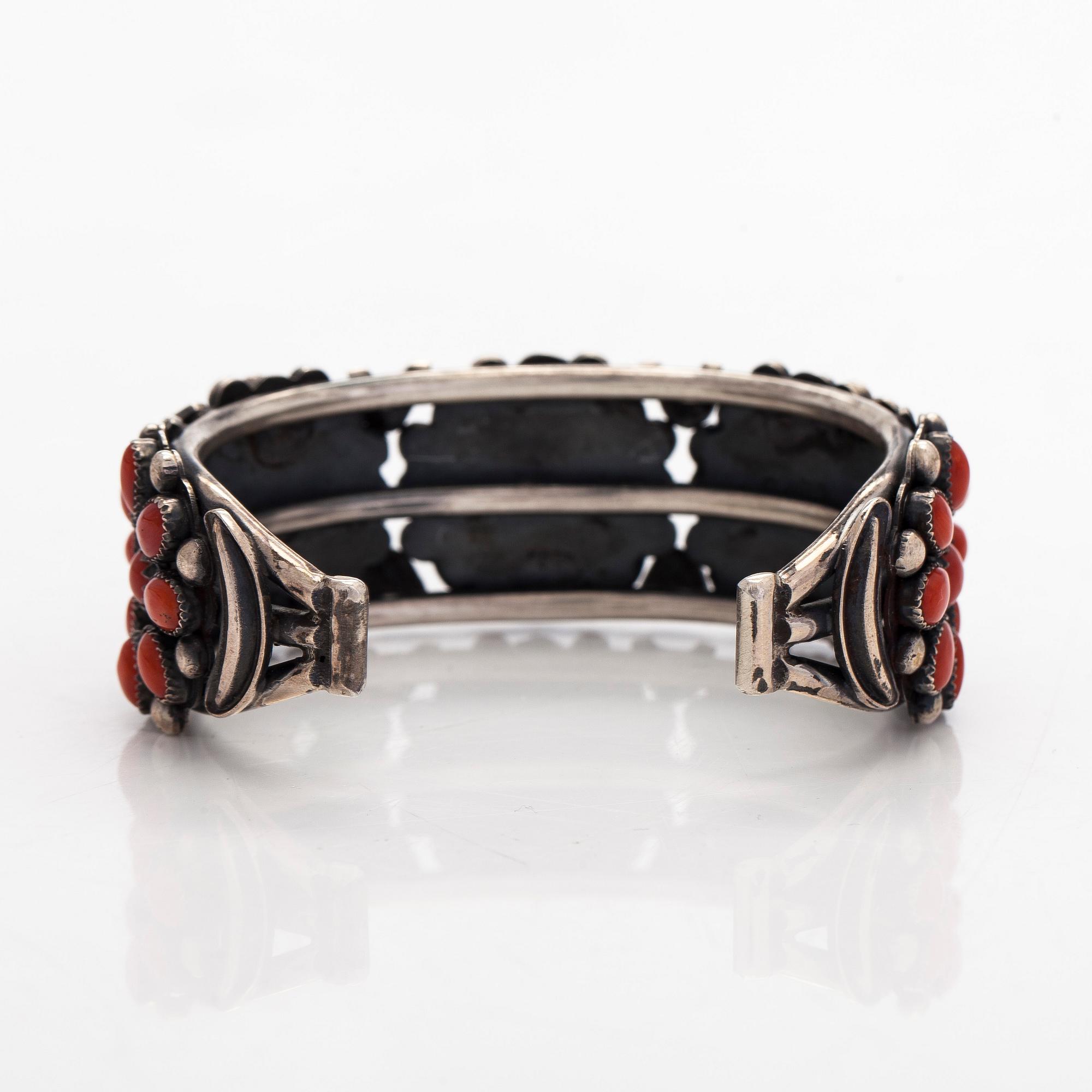 Paul Begay, cuff bracelet, cabochon cut corals, silver.