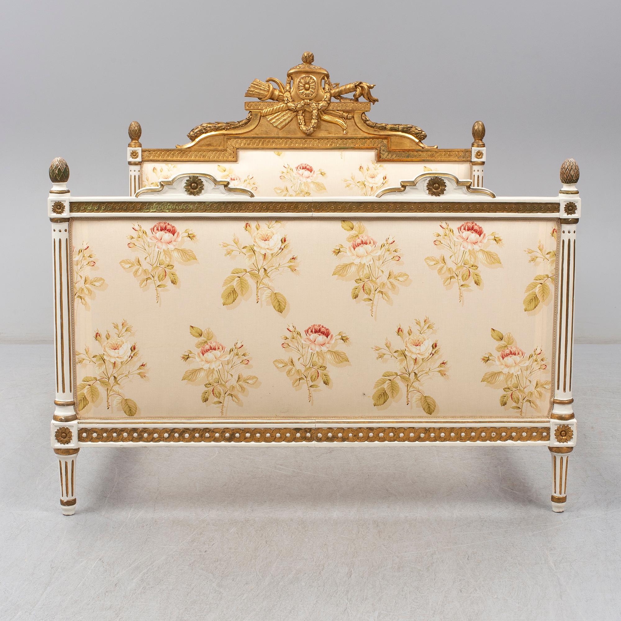 A Gustavian bed, late 18th century.