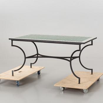 BORD/TRÄDGÅRDSBORD modern tillverkning Marocko.