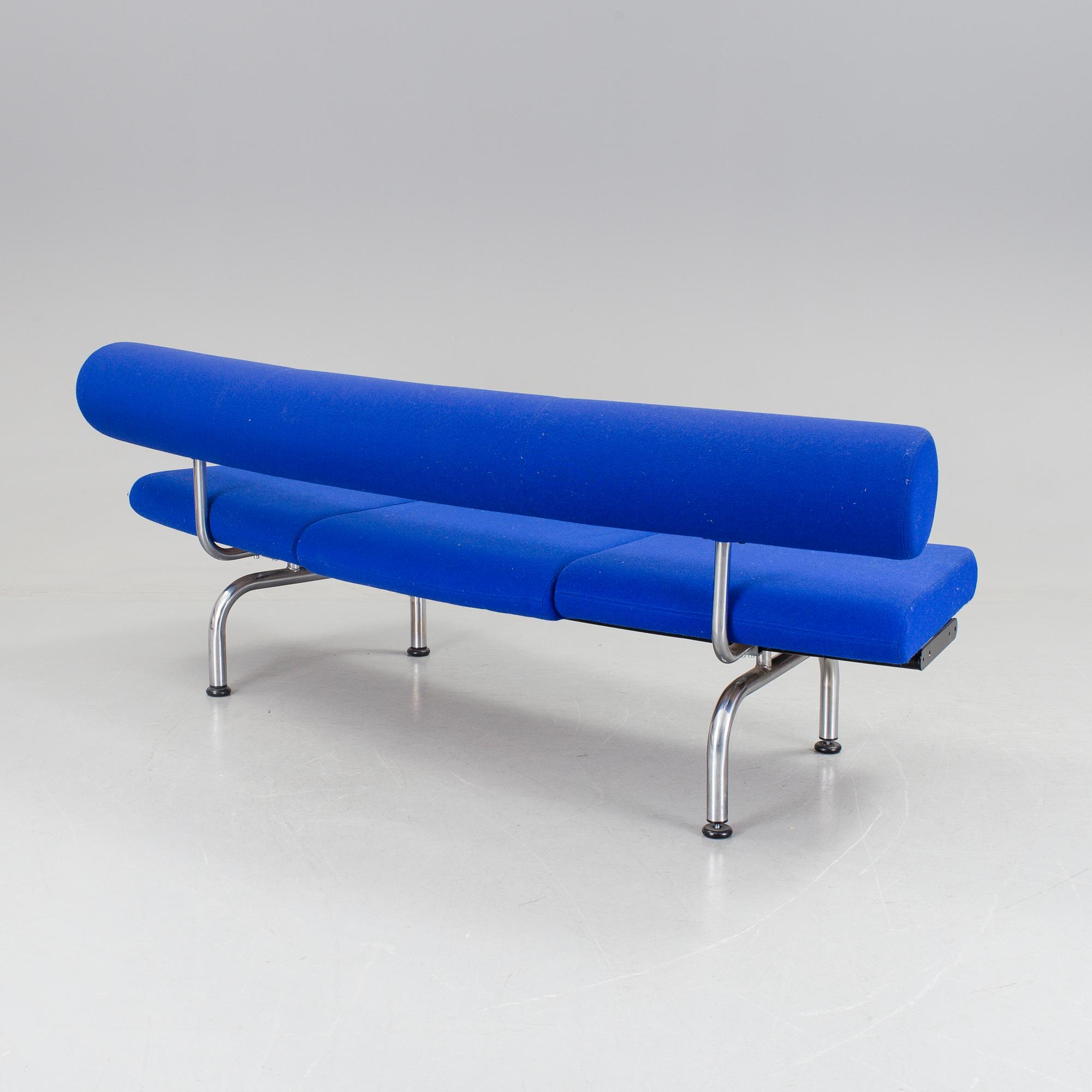 A "Pipeline" sofa designed by Johannes Foersom and Peter Hjorth Lorenzen föor Erik Jörgensen. Designed 1984.