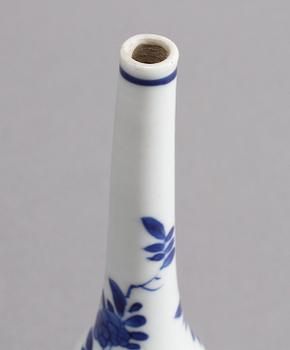 VATTENDROPPARE, porslin, Kina, Kangxi (1662-1722).
